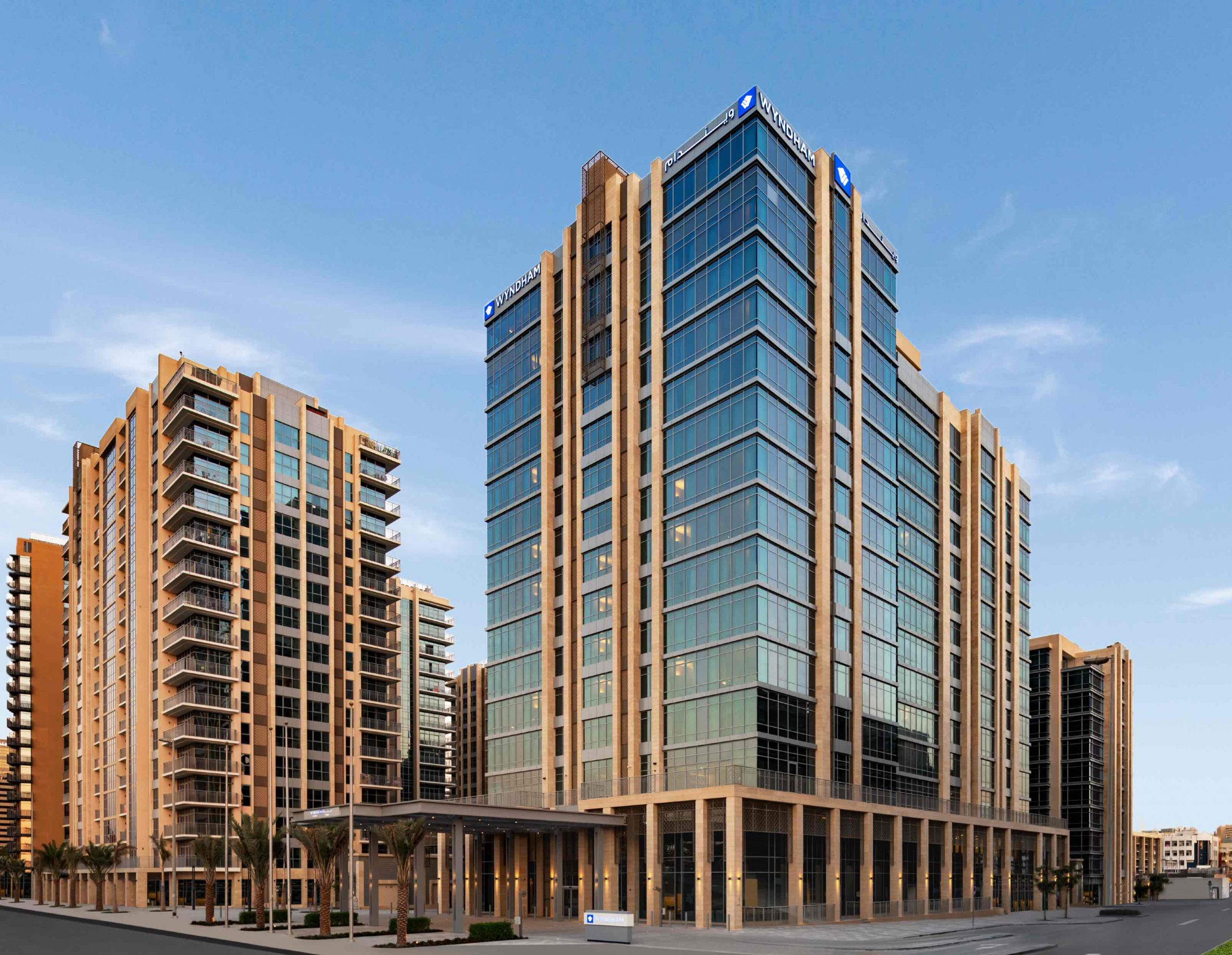 Wyndham dubai. Wyndham Dubai Deira 4* (Дейра). Wyndham Dubai Deira Дубай. Super 8 by Wyndham Dubai Deira 4 ОАЭ Дубай. Дубай отель Дейра 3 Wyndham.